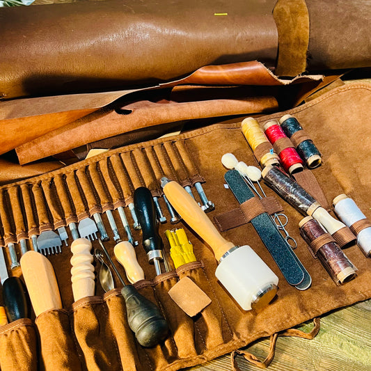 Fabriquer une couverture de carnet en cuir : 6 séances encadrées (Niveau 1)