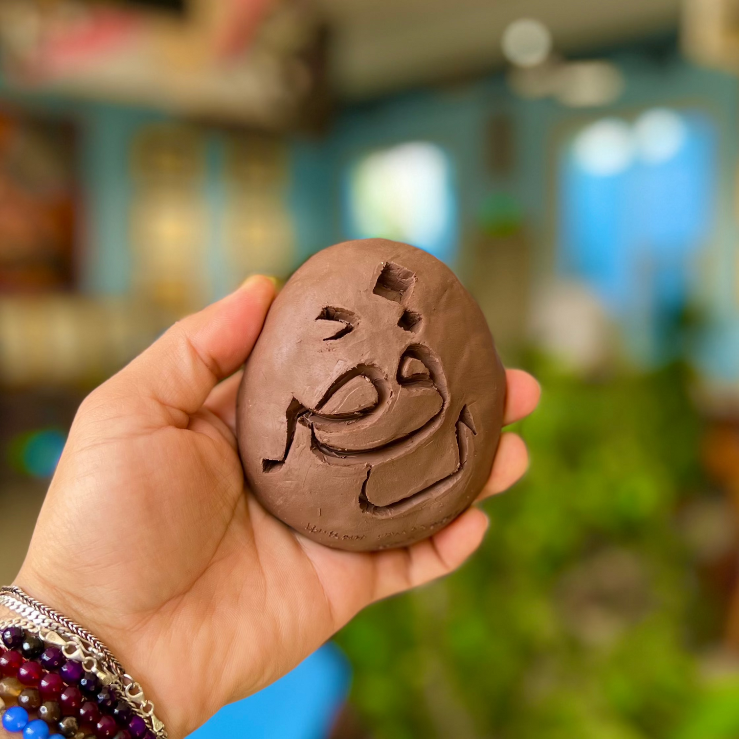 نحت بالطين: غير شامل الحرق والتلوين