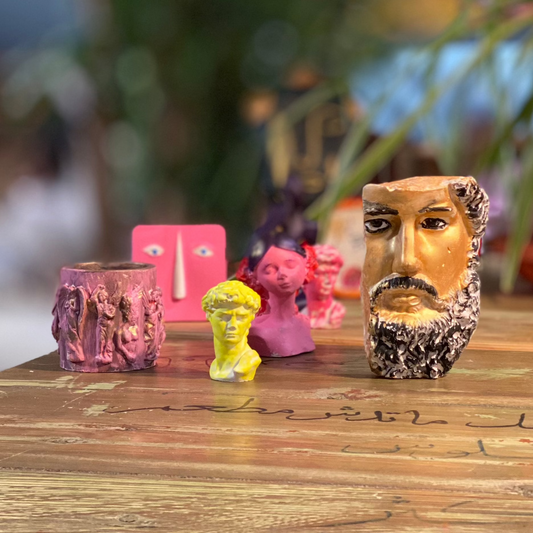 Gypsum Coloring Experience: Location: Cosefan's Riaydh - With a video, self-guided
